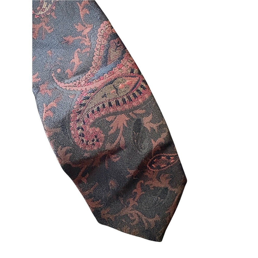 City Streets Men's Necktie Paisley Floral Burgundy Black 58" x 2.75" Vintage